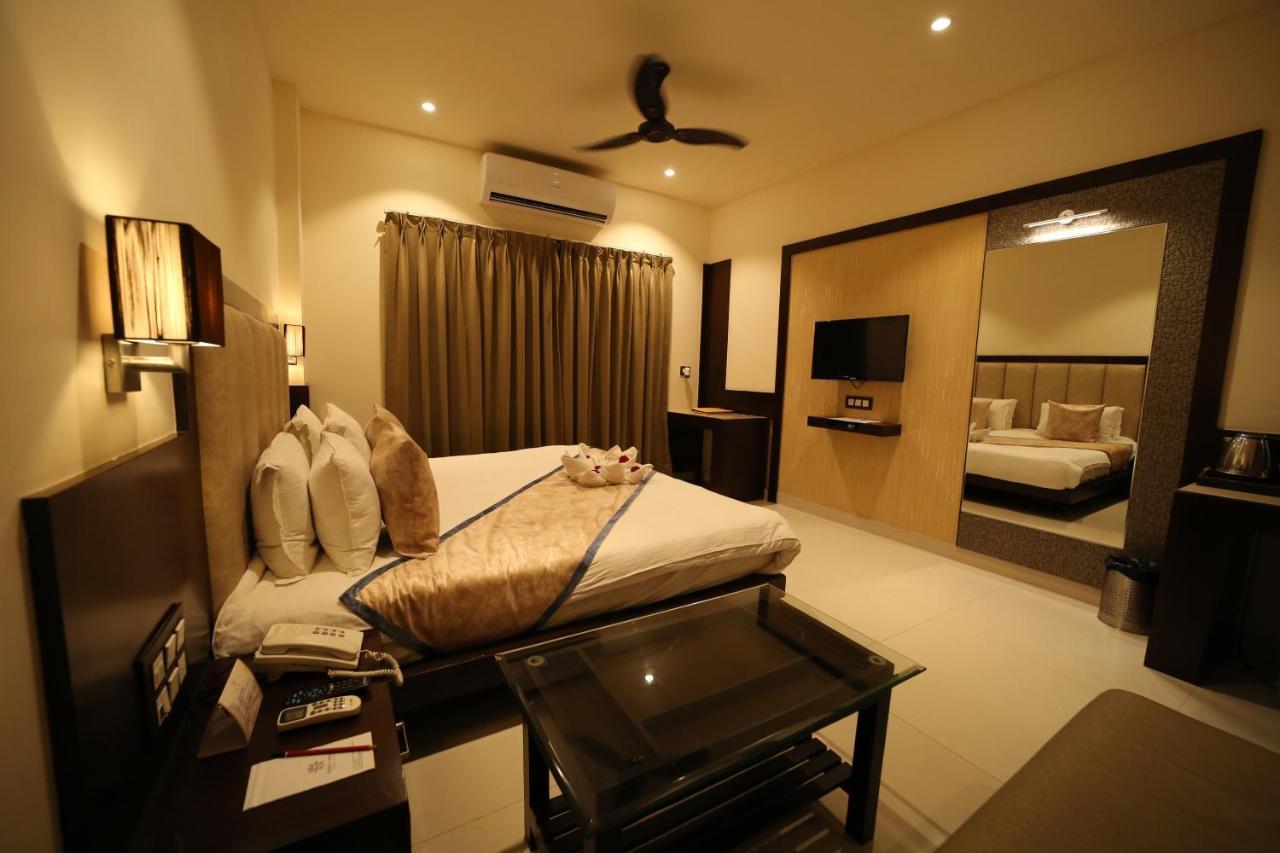 Hotel Prince Viraj Jabalpur Ngoại thất bức ảnh