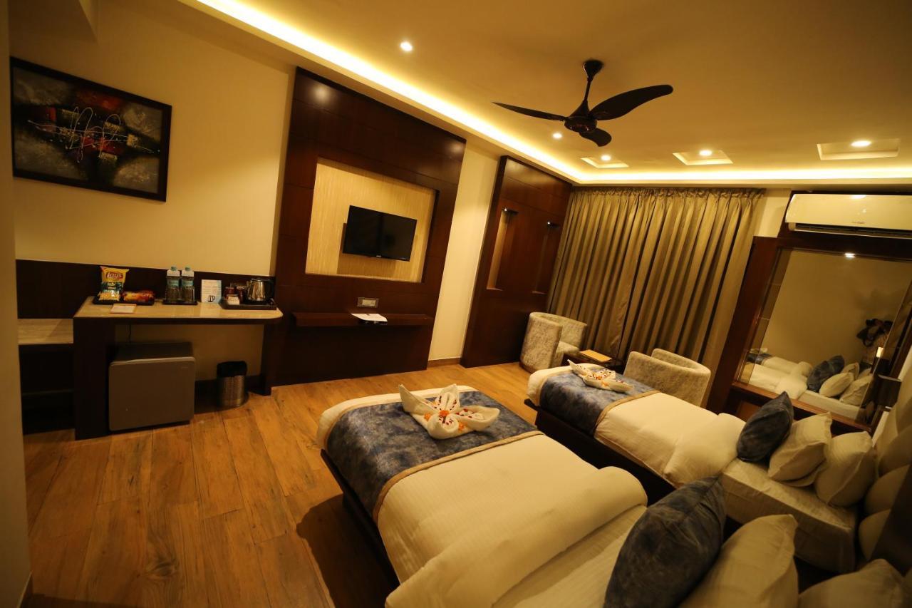 Hotel Prince Viraj Jabalpur Ngoại thất bức ảnh