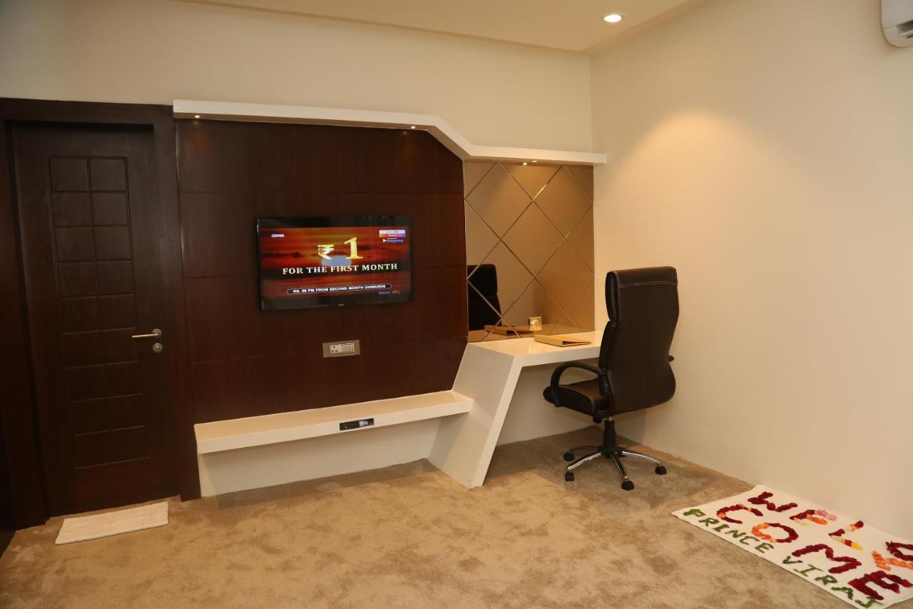 Hotel Prince Viraj Jabalpur Ngoại thất bức ảnh