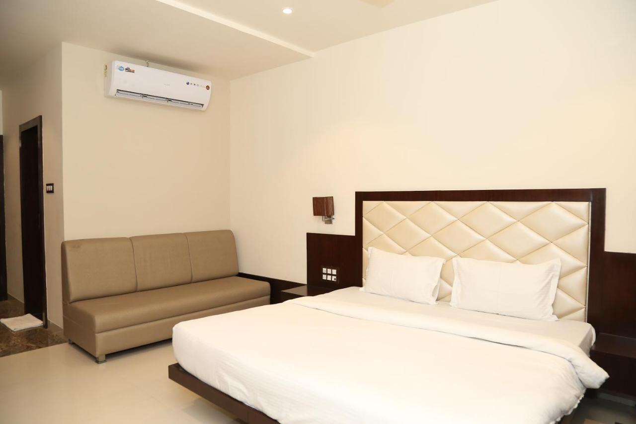 Hotel Prince Viraj Jabalpur Ngoại thất bức ảnh