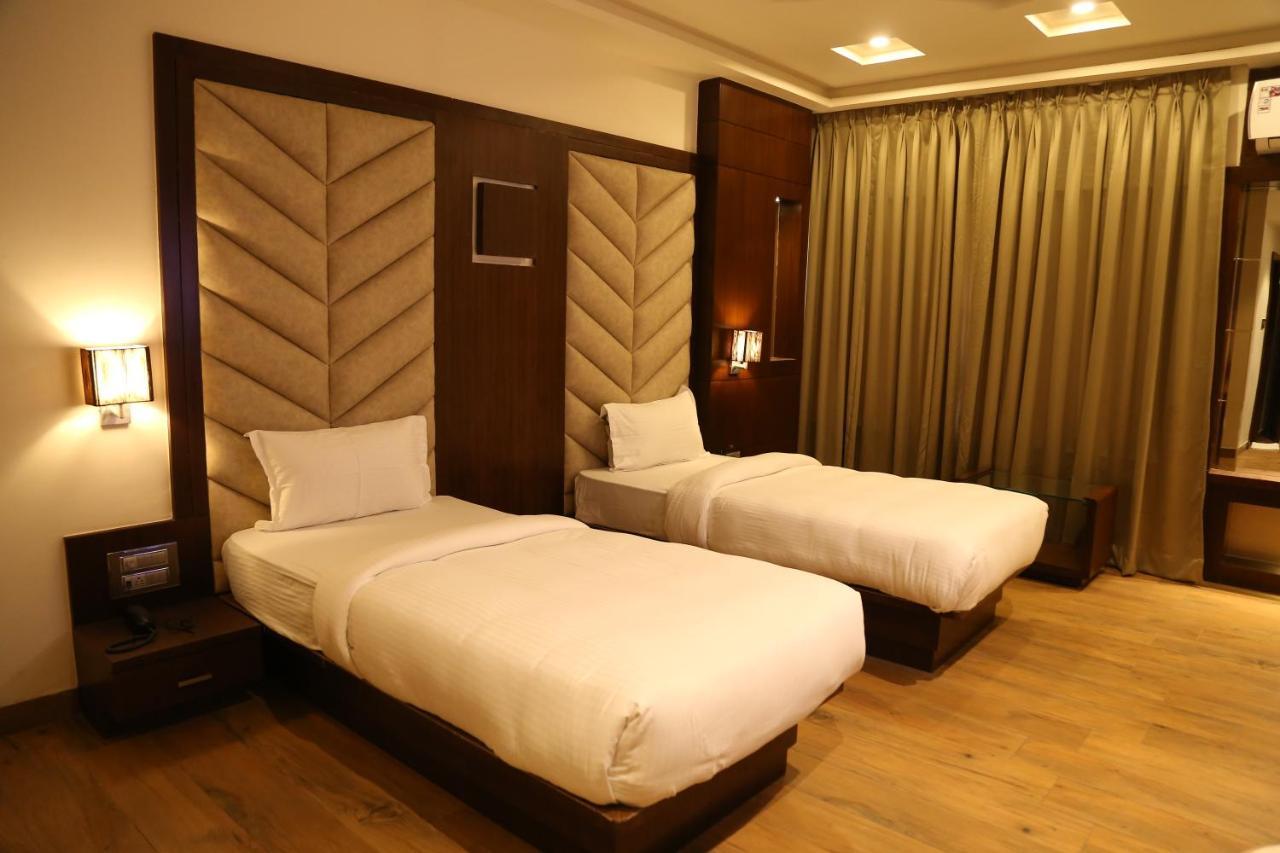 Hotel Prince Viraj Jabalpur Ngoại thất bức ảnh
